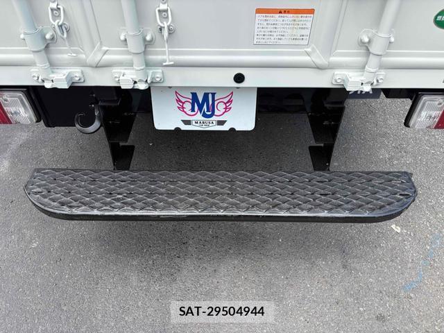 Toyota DYNA TRUCK 2017-11 8220436-13