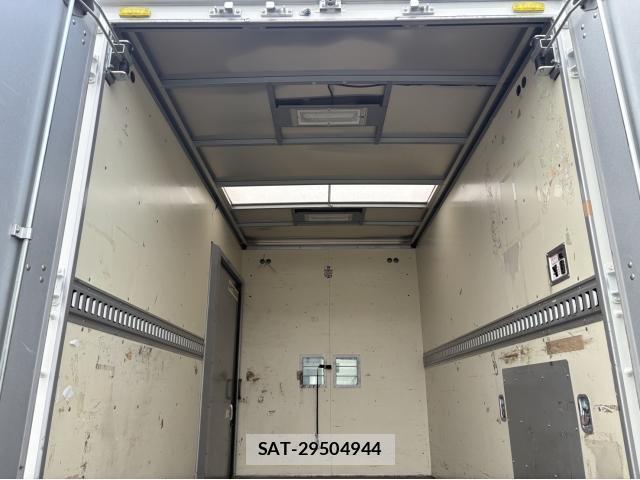 Toyota DYNA TRUCK 2017-11 8220436-3