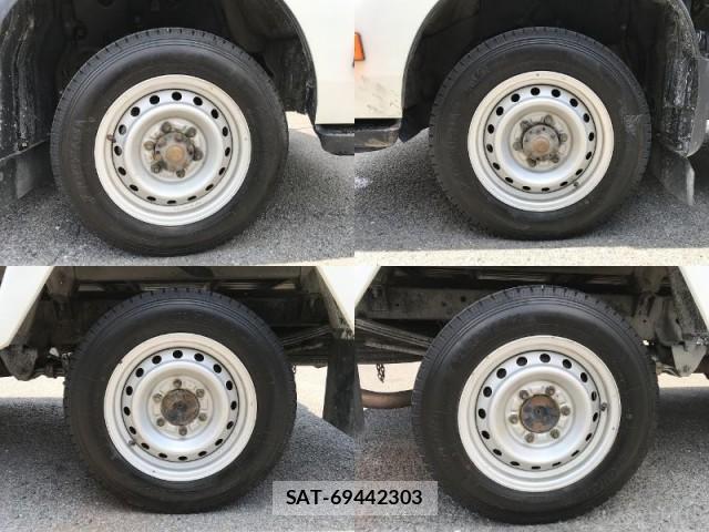 Toyota DYNA TRUCK 2020-06 8223909-18