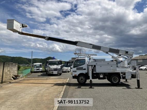Toyota DYNA TRUCK 2011 8225627-4