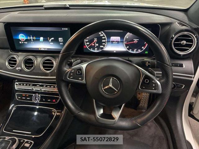 Mercedes Benz E-CLASS 2017-07 8219055-2