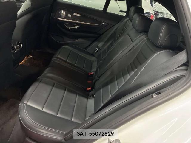 Mercedes Benz E-CLASS 2017-07 8219055-4