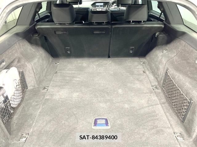 Mercedes Benz E-CLASS 2015-12 8221196-18