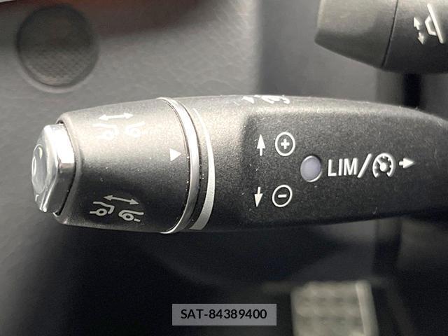 Mercedes Benz E-CLASS 2015-12 8221196-3