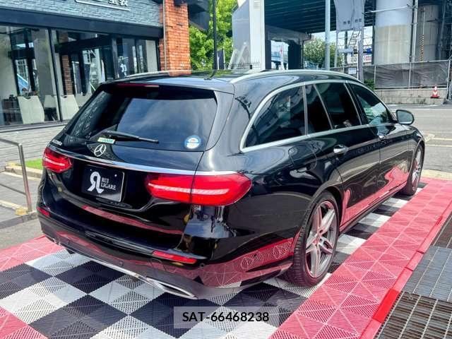Mercedes Benz E-CLASS 2017-11 8224984-7