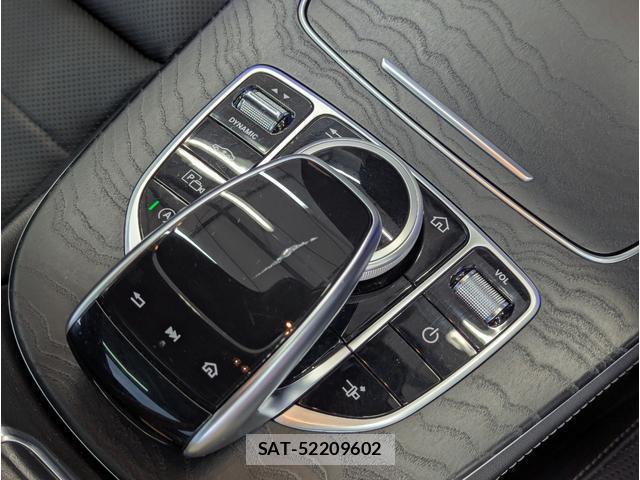 Mercedes Benz E-CLASS 2018-03 8217242-11