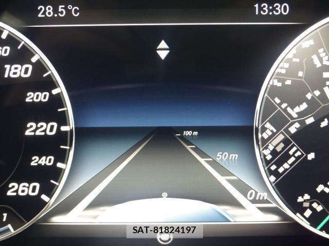 Mercedes Benz E-CLASS 2017-07 8221319-13