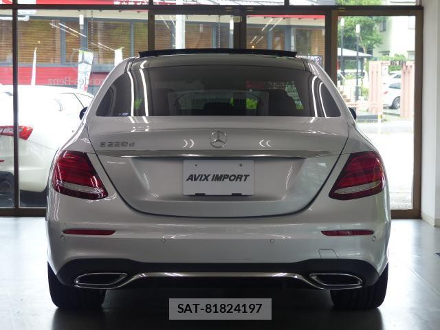 Mercedes Benz E-CLASS 2017-07 8221319-3