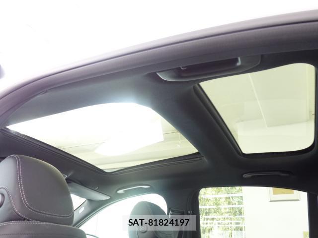 Mercedes Benz E-CLASS 2017-07 8221319-9