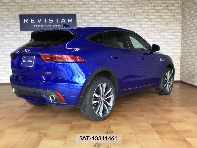 Jaguar E-PACE 2019-06 8224025-1