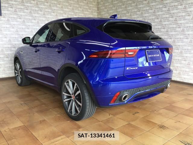 Jaguar E-PACE 2019-06 8224025-5