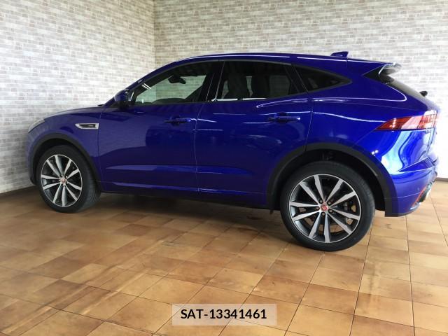 Jaguar E-PACE 2019-06 8224025-7