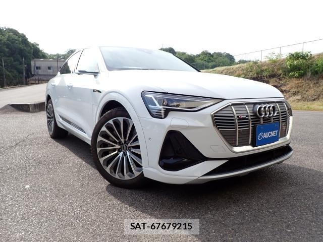 Audi E-TRON 2022-06 8223123-0