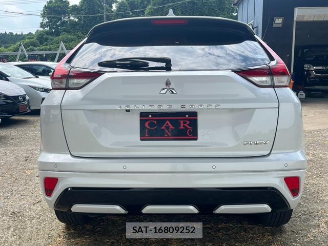 Mitsubishi ECLIPSE CROSS 2021-02 8219885-18