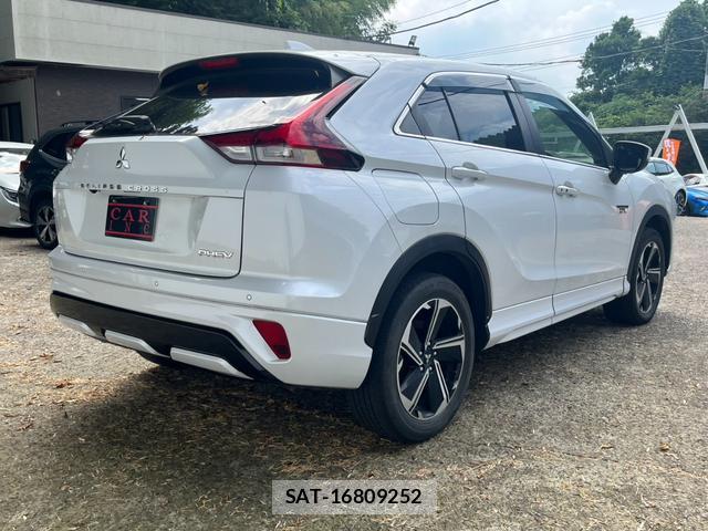 Mitsubishi ECLIPSE CROSS 2021-02 8219885-7