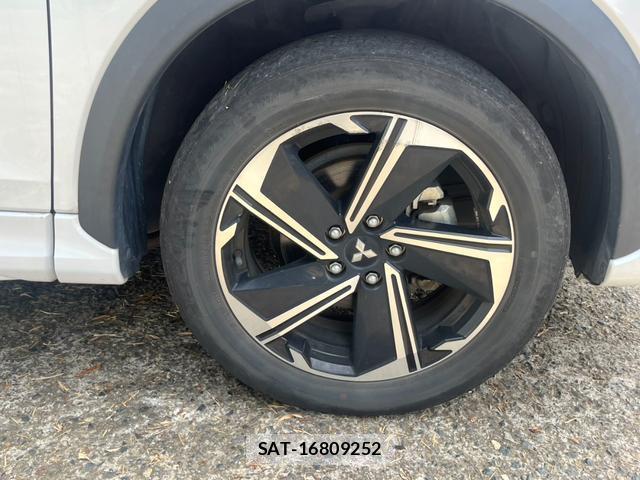 Mitsubishi ECLIPSE CROSS 2021-02 8219885-8