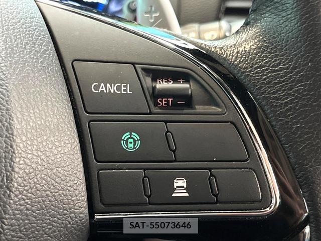 Mitsubishi ECLIPSE CROSS 2022-09 8220347-2