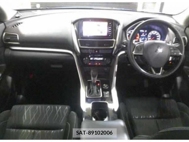 Mitsubishi ECLIPSE CROSS 2018-09 8217663-2