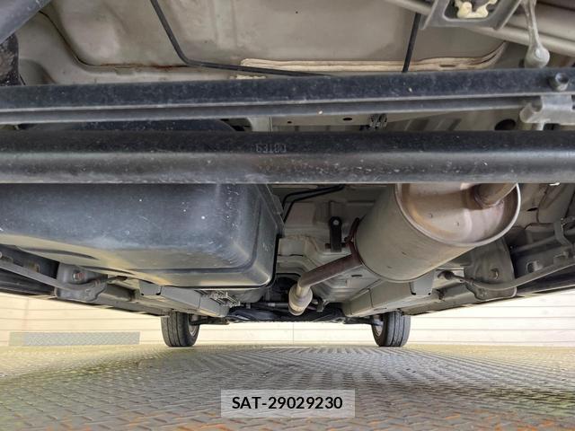 Mitsubishi EK CUSTOM 2016-04 8221660-18