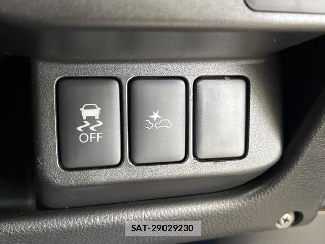 Mitsubishi EK CUSTOM 2016-04 8221660-4