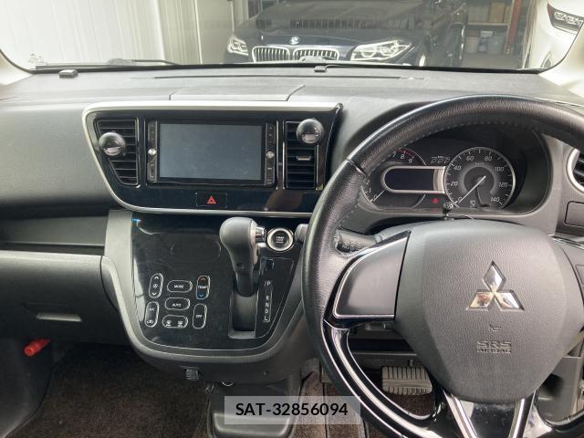 Mitsubishi EK SPACE 2017-01 8218188-4