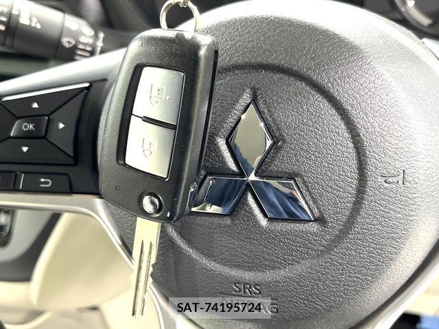 Mitsubishi EK SPACE 2025-01 8216103-6