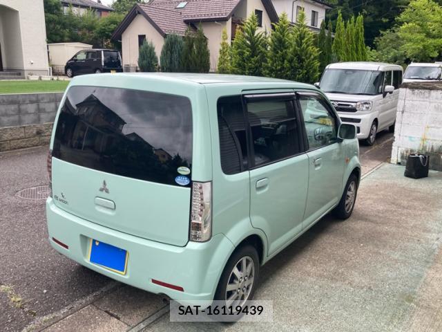 Mitsubishi EK WAGON 2009-03 8217153-3