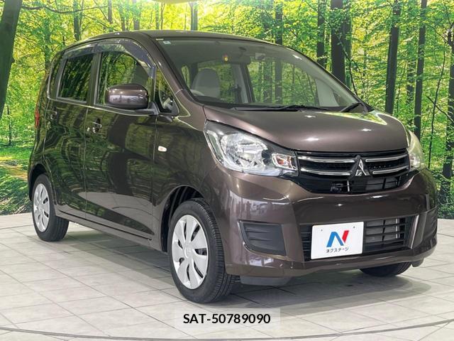 Mitsubishi EK WAGON 2017-09 8218713-14