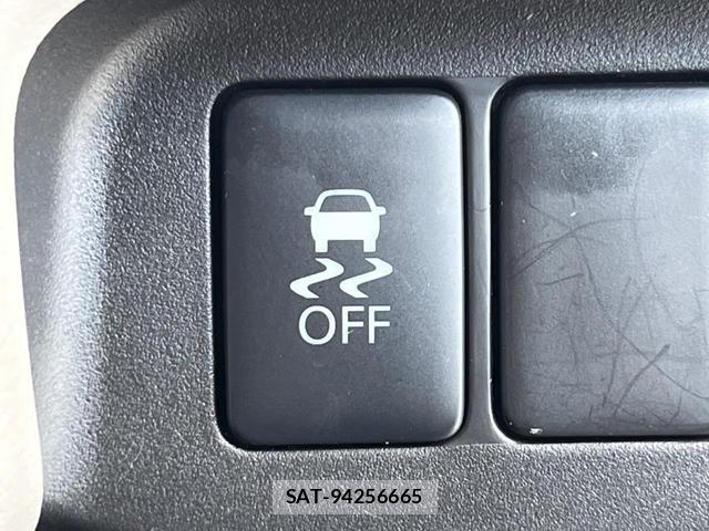 Mitsubishi EK WAGON 2017-11 8219696-5