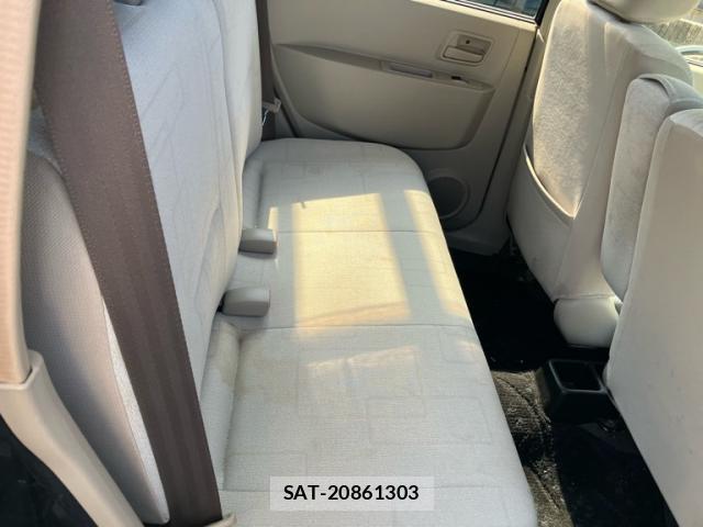 Mitsubishi EK WAGON 2006-07 8219835-8