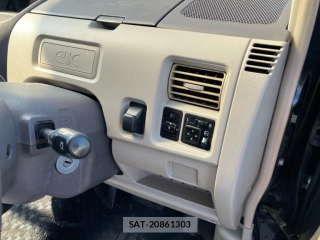 Mitsubishi EK WAGON 2006-07 8219835-9