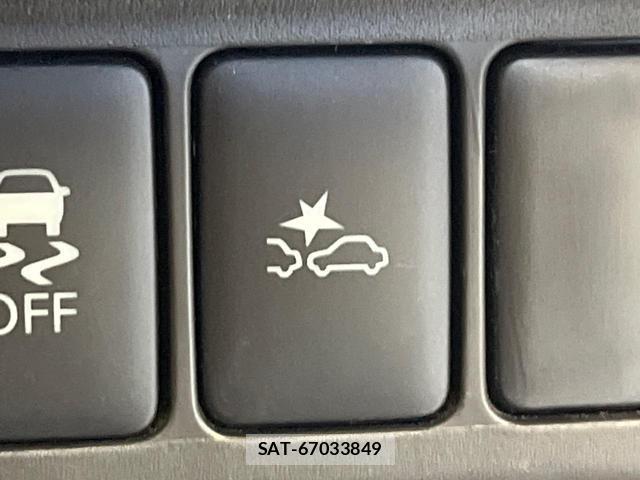 Mitsubishi EK WAGON 2016-08 8220509-3
