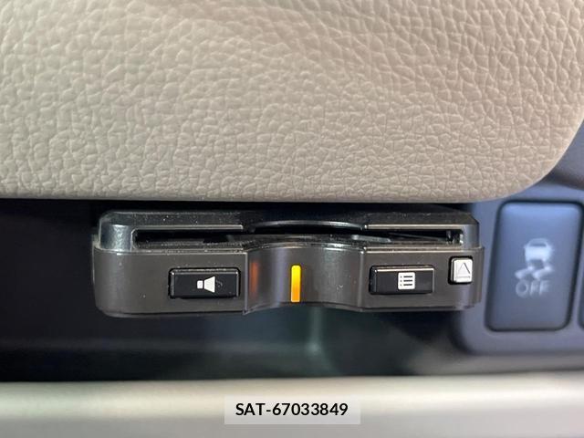 Mitsubishi EK WAGON 2016-08 8220509-5