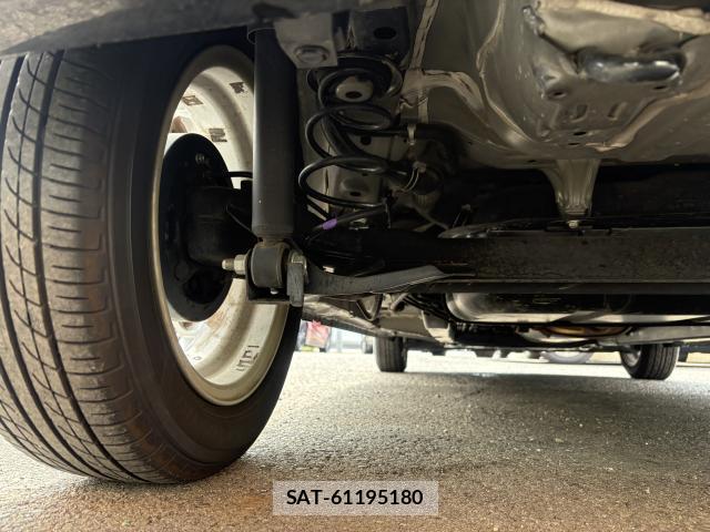 Mitsubishi EK WAGON 2021-12 8220694-8