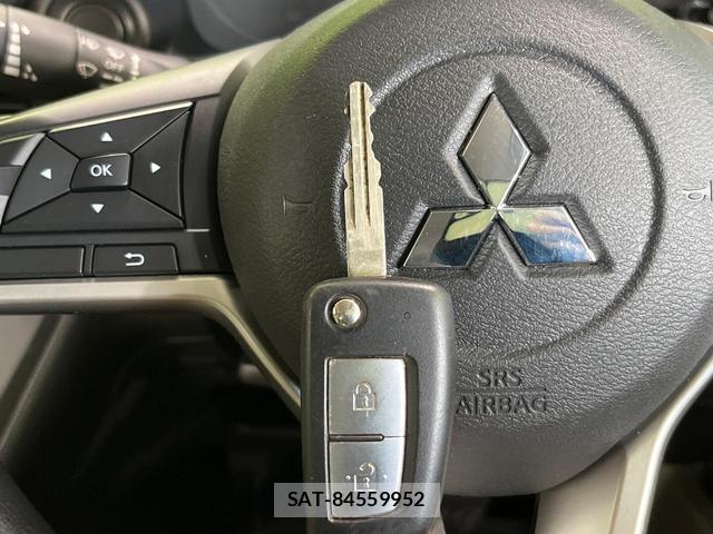 Mitsubishi EK WAGON 2021-11 8222181-5