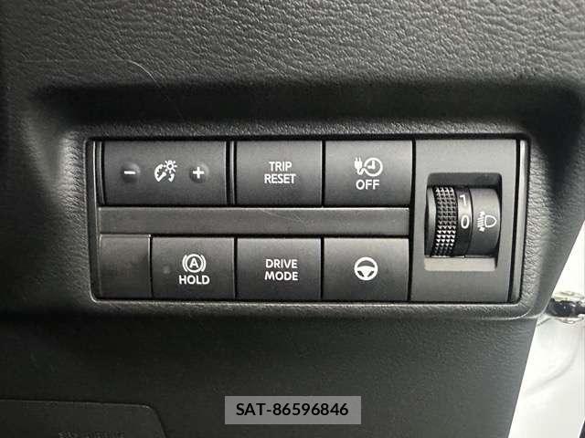 Mitsubishi EK X 2025-03 8218255-13
