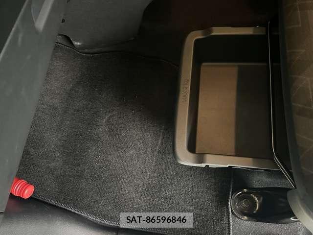 Mitsubishi EK X 2025-03 8218255-5