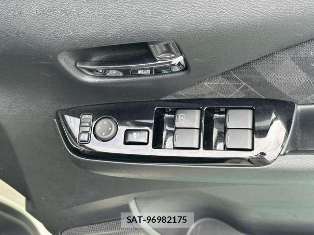 Mitsubishi EK X 2022-07 8218270-13