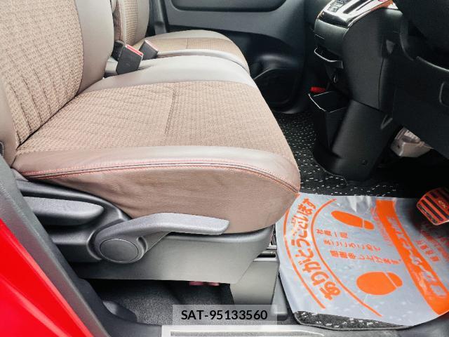 Mitsubishi EK X SPACE 2023-02 8220456-4