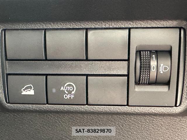Mitsubishi EK X 2021-04 8224723-9