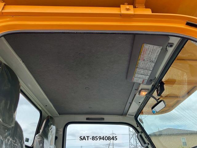 Isuzu ELF TRUCK 2011 8217178-10
