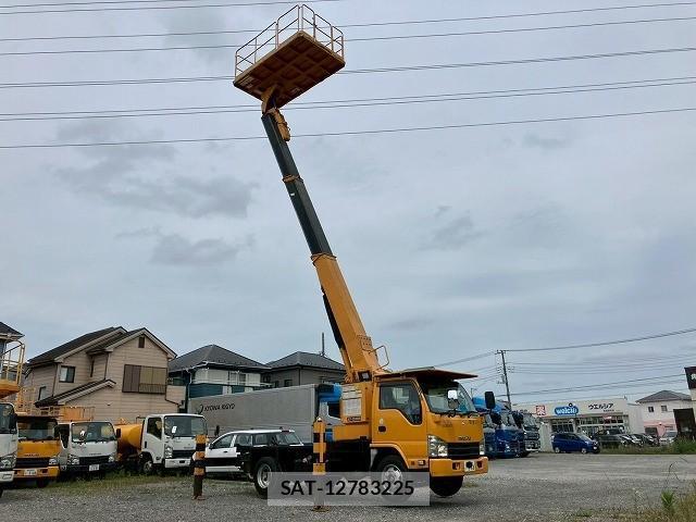 Isuzu ELF TRUCK 2011 8217179-12