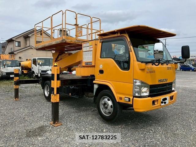 Isuzu ELF TRUCK 2011 8217179-3