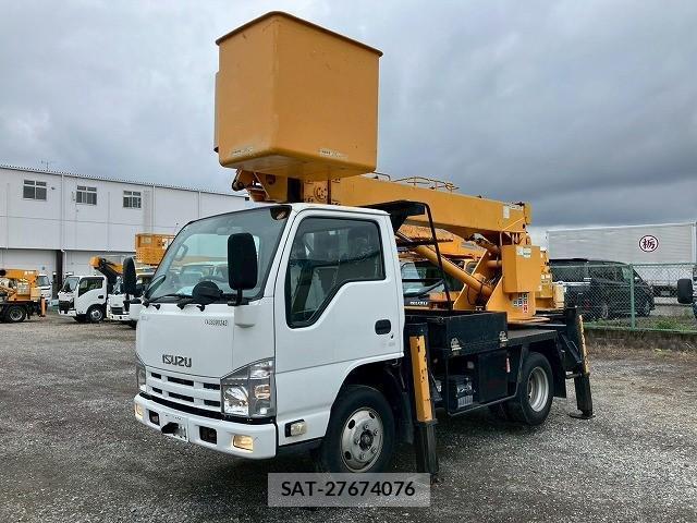 Isuzu ELF TRUCK 2011 8217180-0