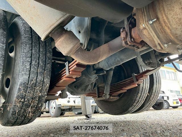 Isuzu ELF TRUCK 2011 8217180-18
