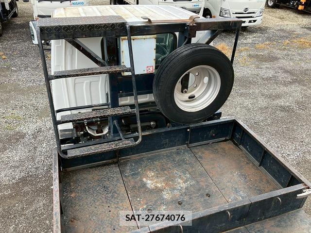 Isuzu ELF TRUCK 2011 8217180-19