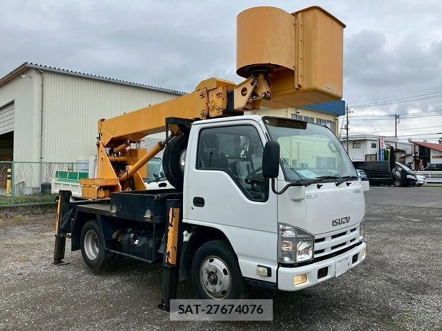 Isuzu ELF TRUCK 2011 8217180-3