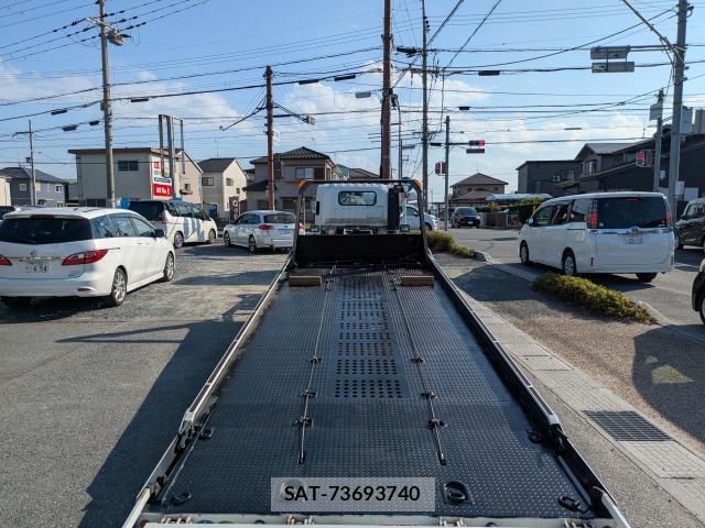 Isuzu ELF TRUCK 2018-06 8218329-10