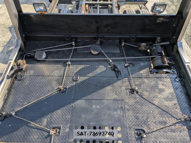 Isuzu ELF TRUCK 2018-06 8218329-11
