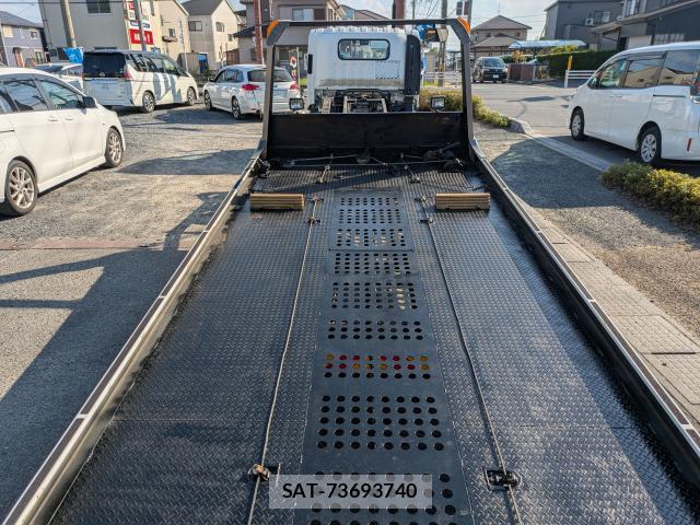 Isuzu ELF TRUCK 2018-06 8218329-9